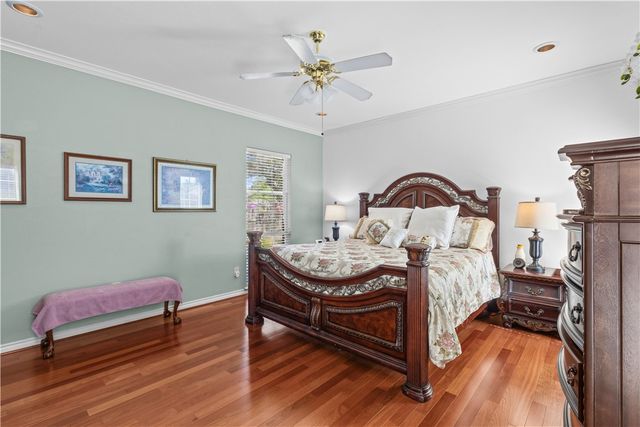 4502 Lake Charles Dr, Corpus Christi, TX 78413