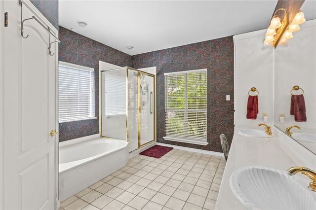 4502 Lake Charles Dr, Corpus Christi, TX 78413