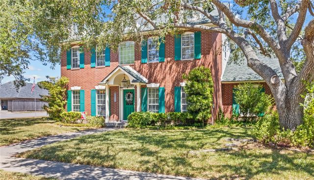 4502 Lake Charles Dr, Corpus Christi, TX 78413