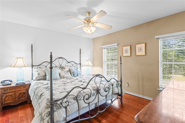 4502 Lake Charles Dr, Corpus Christi, TX 78413