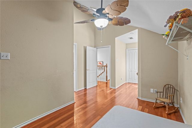 4502 Lake Charles Dr, Corpus Christi, TX 78413