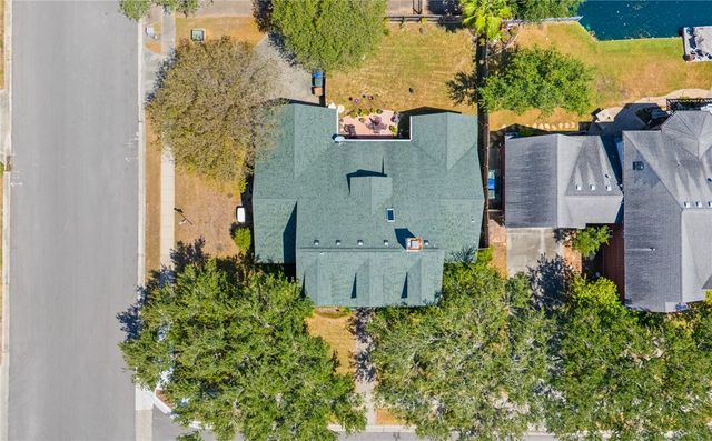 4502 Lake Charles Dr, Corpus Christi, TX 78413