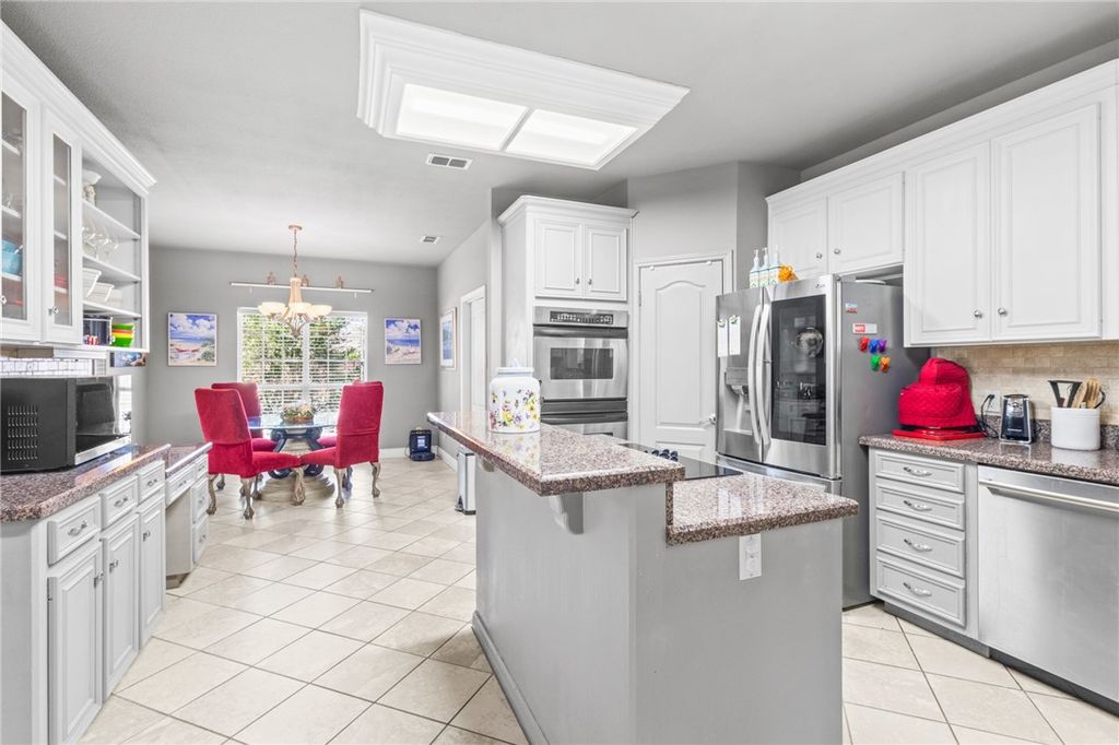 4502 Lake Charles Dr, Corpus Christi, TX 78413 — photo 5