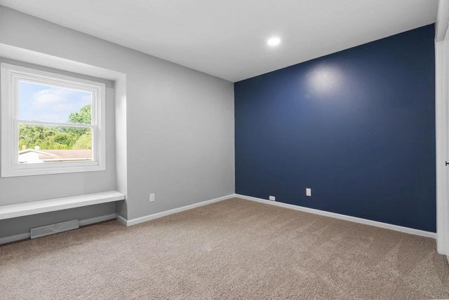 1530 Meadowlark Drive, Janesville, WI 53546
