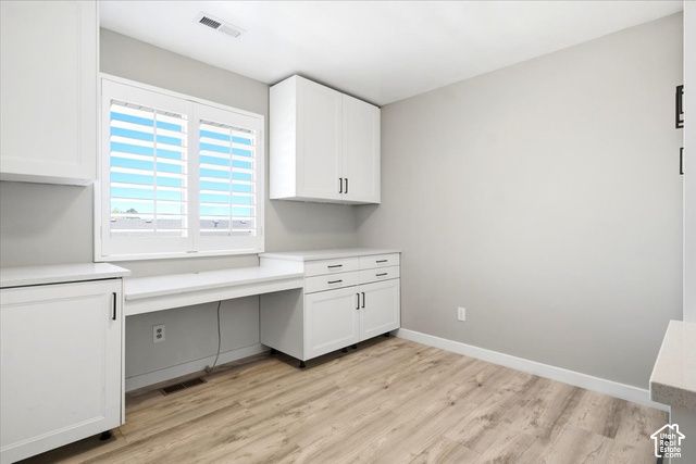 7262 S TOWNCREST DR, Cottonwood Heights, UT 84121