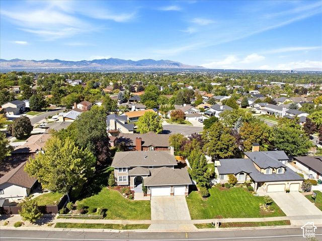 7262 S TOWNCREST DR, Cottonwood Heights, UT 84121