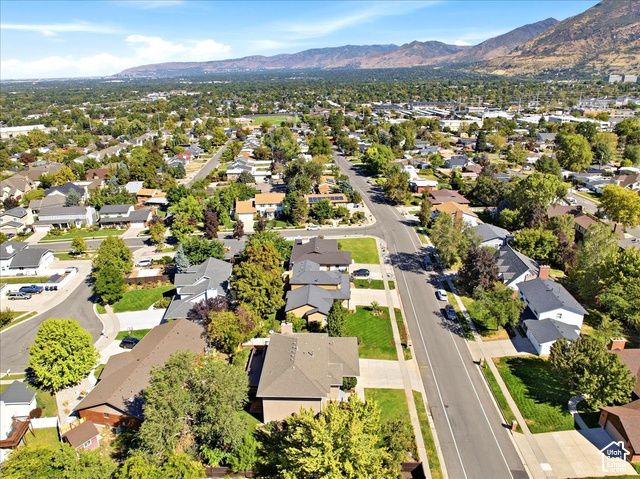 7262 S TOWNCREST DR, Cottonwood Heights, UT 84121