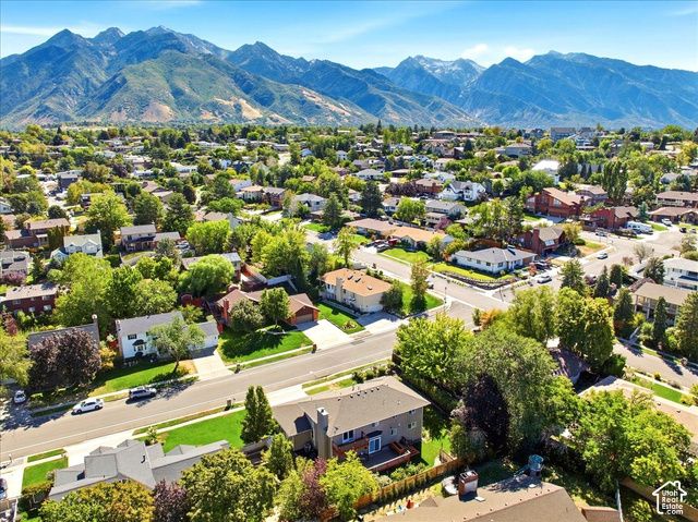 7262 S TOWNCREST DR, Cottonwood Heights, UT 84121