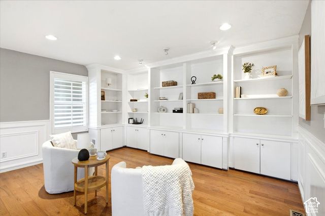 7262 S TOWNCREST DR, Cottonwood Heights, UT 84121
