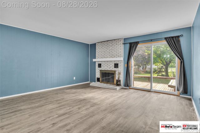 352 Winchester Street, South Lyon, MI 48178
