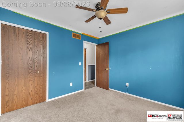 352 Winchester Street, South Lyon, MI 48178