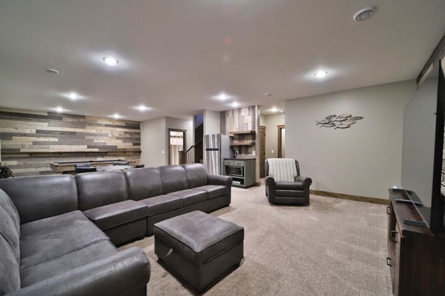 8353 Whitefish Way, Pequot Lakes, MN 56472