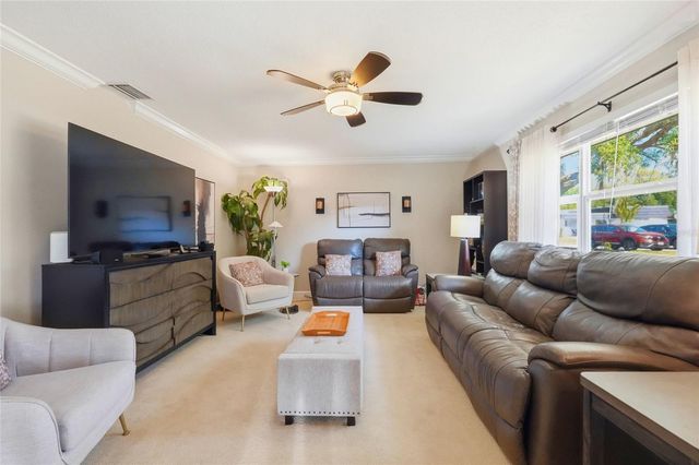 3985 OVERLOOK BEND 16, Sarasota, FL 34232