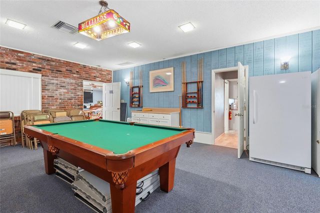 3985 OVERLOOK BEND 16, Sarasota, FL 34232