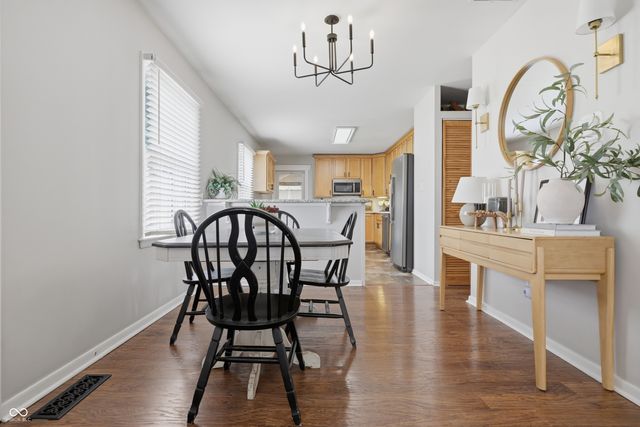 904 Hemlock Street, Shelbyville, IN 46176