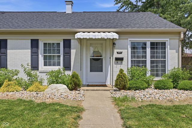 904 Hemlock Street, Shelbyville, IN 46176