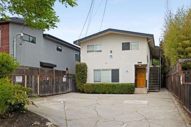 1819 Carleton Street, Berkeley, CA 94703