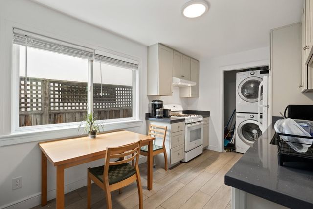 1819 Carleton Street, Berkeley, CA 94703