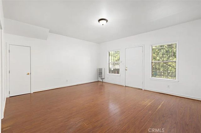 248 Columbia, Los Angeles, CA 90026