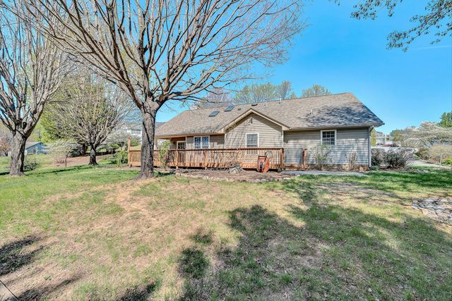5610 Cortland RD, Roanoke, VA 24019