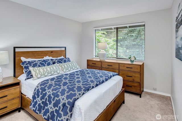 19213 SE 46th Place, Issaquah, WA 98027