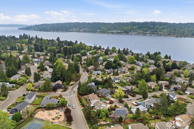 19213 SE 46th Place, Issaquah, WA 98027