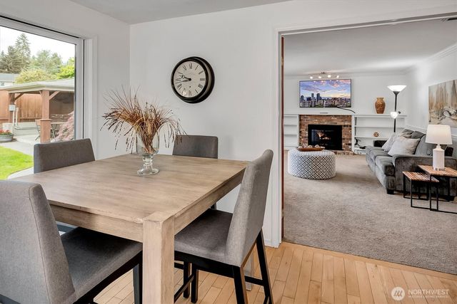 19213 SE 46th Place, Issaquah, WA 98027