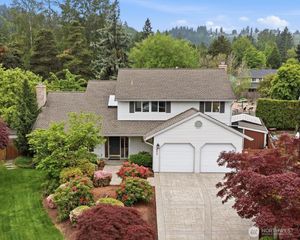 19213 SE 46th Place, Issaquah, WA 98027