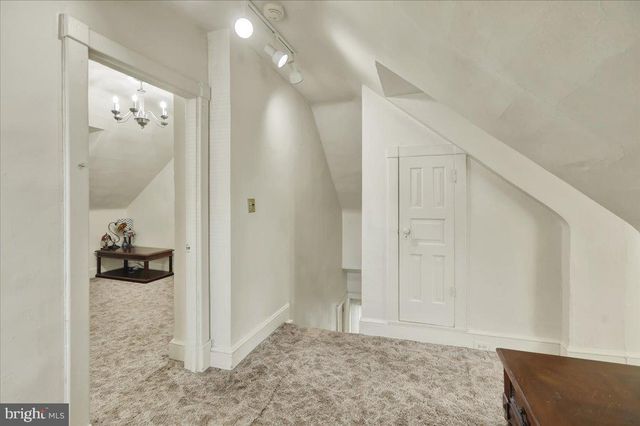 410 WINDSOR ST, Wyomissing, PA 19610