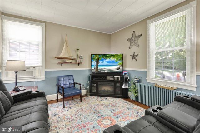 410 WINDSOR ST, Wyomissing, PA 19610