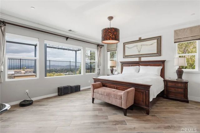 2521 Chad Zeller, Corona, CA 92882