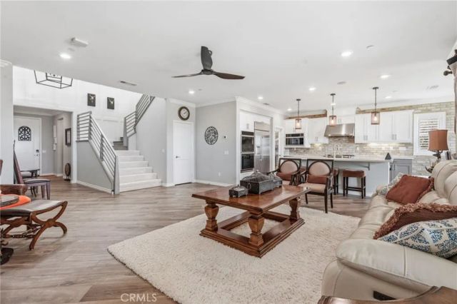 2521 Chad Zeller, Corona, CA 92882