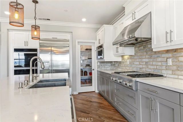 2521 Chad Zeller, Corona, CA 92882