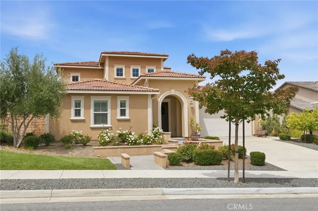 2521 Chad Zeller, Corona, CA 92882