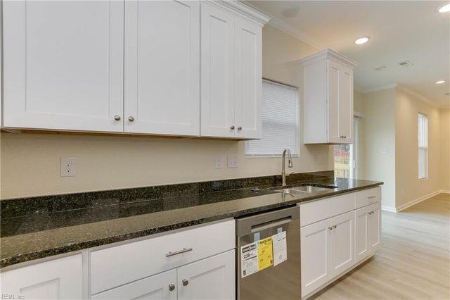 2408 Masi ST, Norfolk, VA 23504