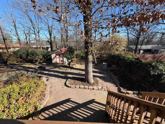 8812 Holiday Drive, Sherwood, AR 72120