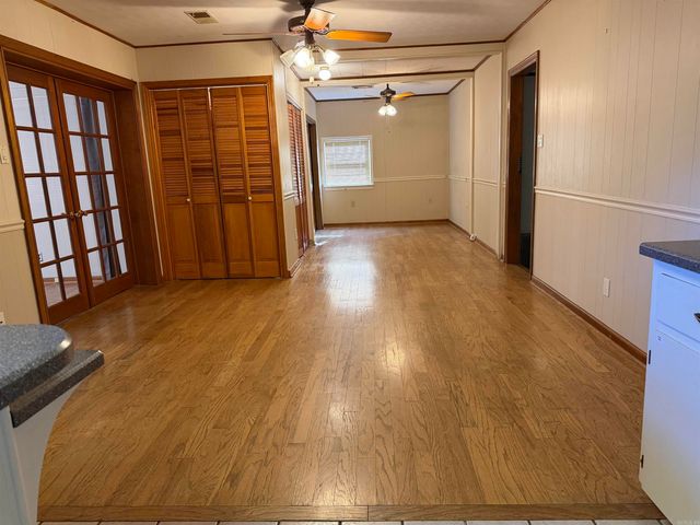 8812 Holiday Drive, Sherwood, AR 72120