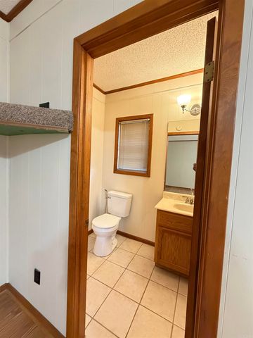 8812 Holiday Drive, Sherwood, AR 72120