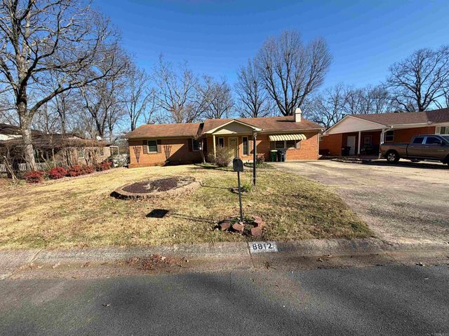 8812 Holiday Drive, Sherwood, AR 72120
