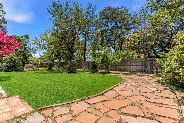 3134 Satellite, San Antonio, TX 78217