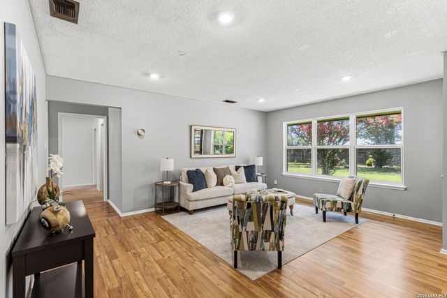 3134 Satellite, San Antonio, TX 78217