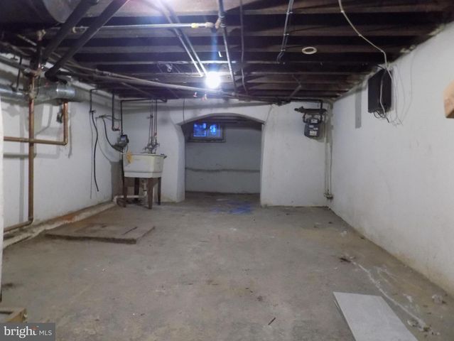 215 E WILLARD ST, Philadelphia, PA 19134