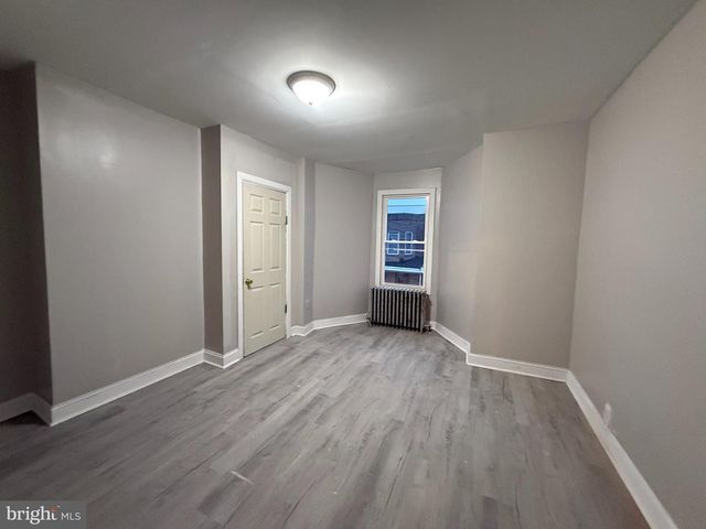 215 E WILLARD ST, Philadelphia, PA 19134