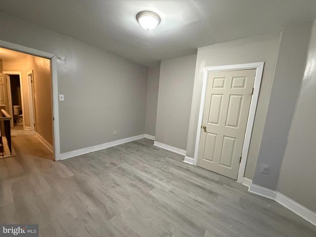 215 E WILLARD ST, Philadelphia, PA 19134