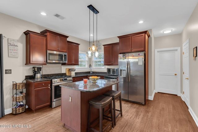 1611 Patriot Avenue, Brick, NJ 08724