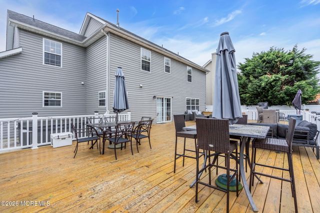 1611 Patriot Avenue, Brick, NJ 08724