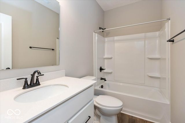 810 Rosebud Lane, Greenfield, IN 46140