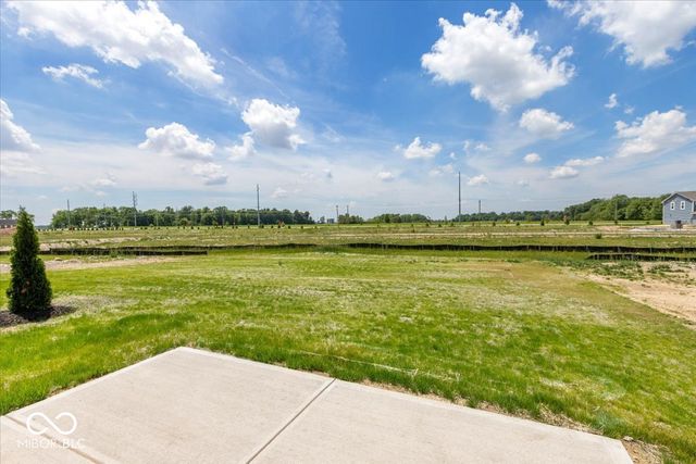 810 Rosebud Lane, Greenfield, IN 46140