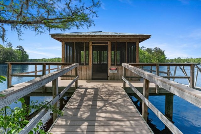 223 Bulkhead Drive, Kingsland, GA 31548