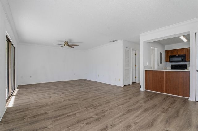 643 HAVEN PLACE 643, Tarpon Springs, FL 34689